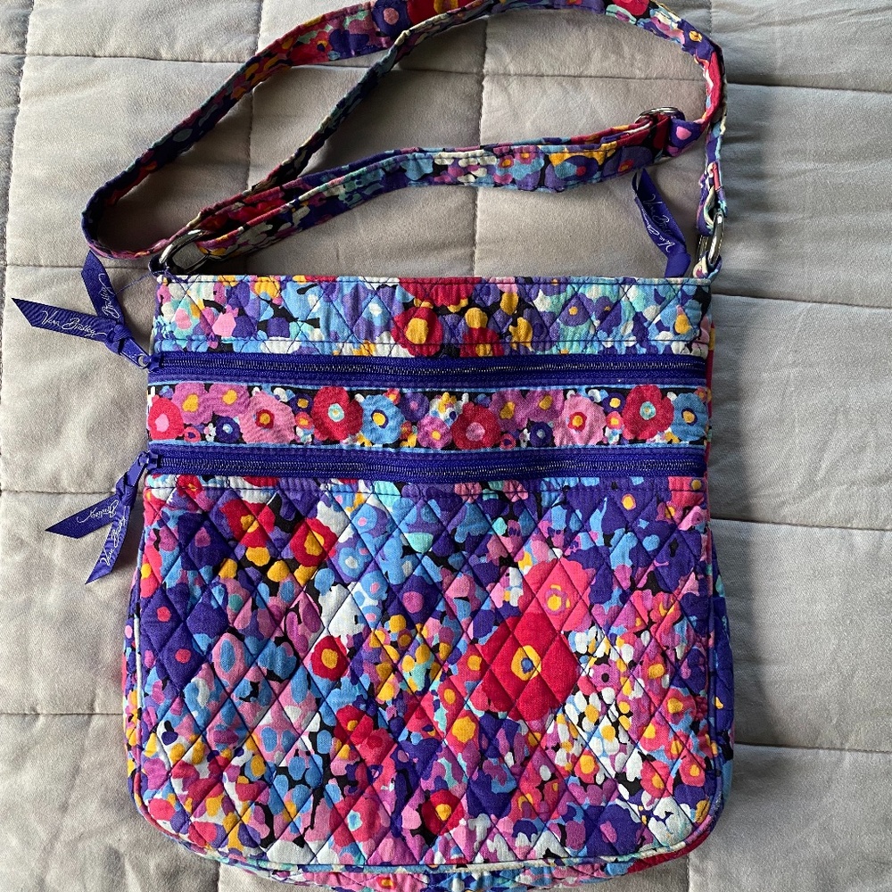 Vera Bradley Triple Zip Hipster